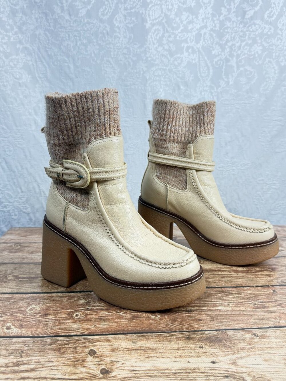 Sam Edelman Women’s 6 Cream Knit Cuff Ankle Boots Platform Block Heel Buckle
